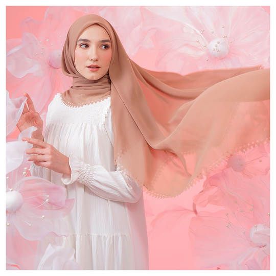 Tatuis Square Hijab Damour 116 Brown Maxy