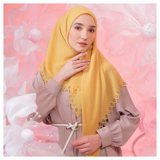 Tatuis Square Hijab Damour 118 Mustard Reguler