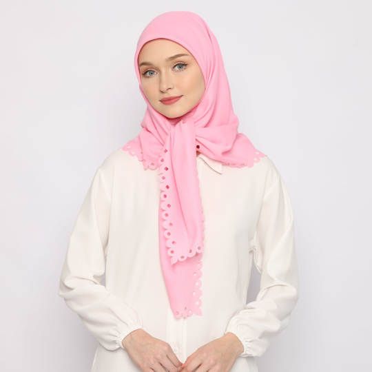 Tatuis Square Hijab Damour 109 Pink Reguler