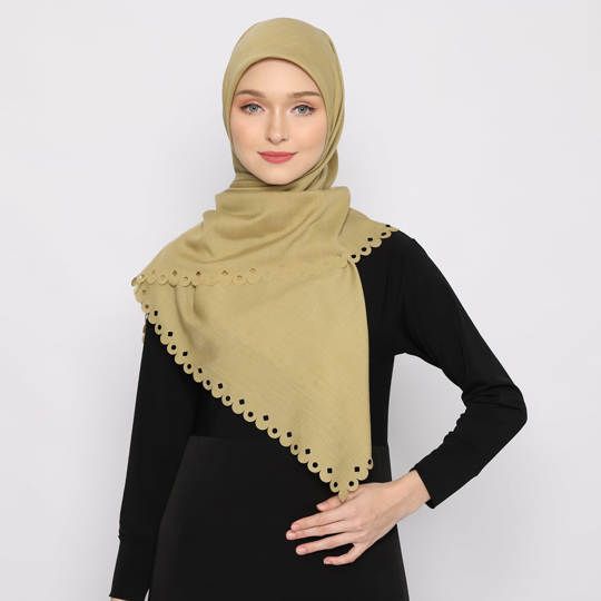Tatuis Square Hijab Damour 109 Olive Reguler