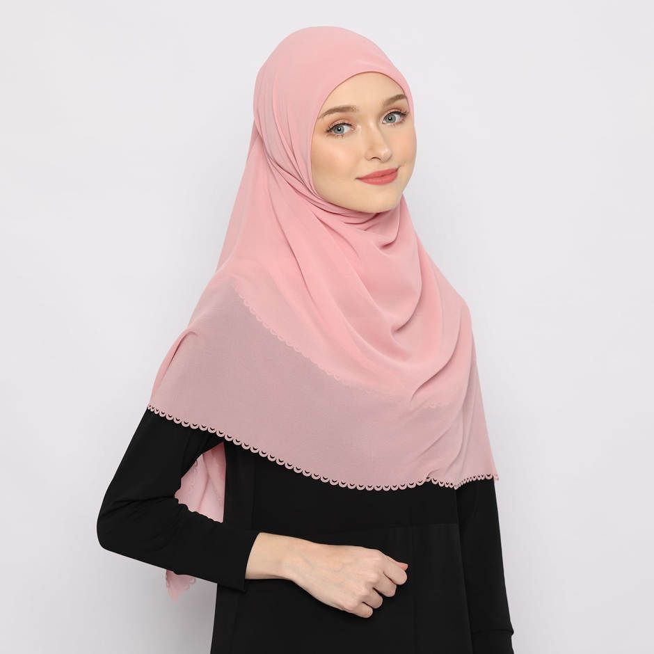 Tatuis Square Hijab Damour 121 Pink Maxi