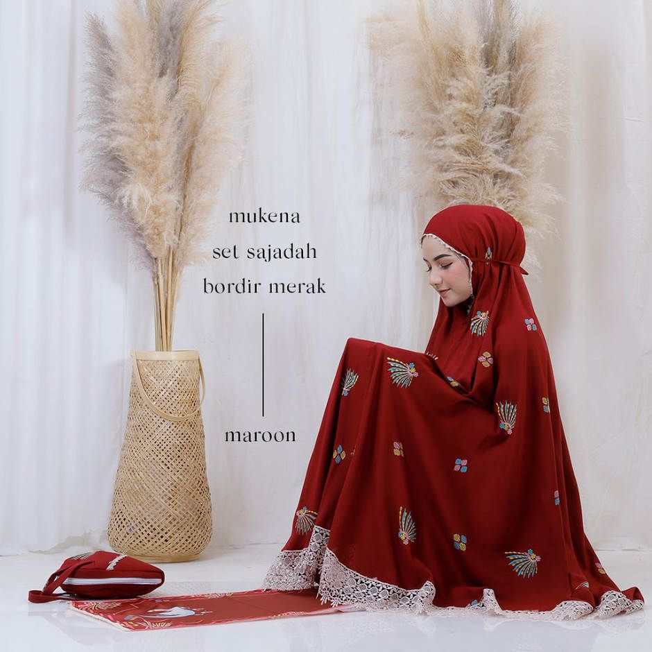 Mukena Dewasa Rayon Bordir Set Sajadah Merak Maroon