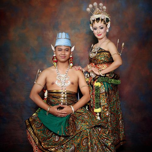 Pernikahan tradisional Adat Jawa