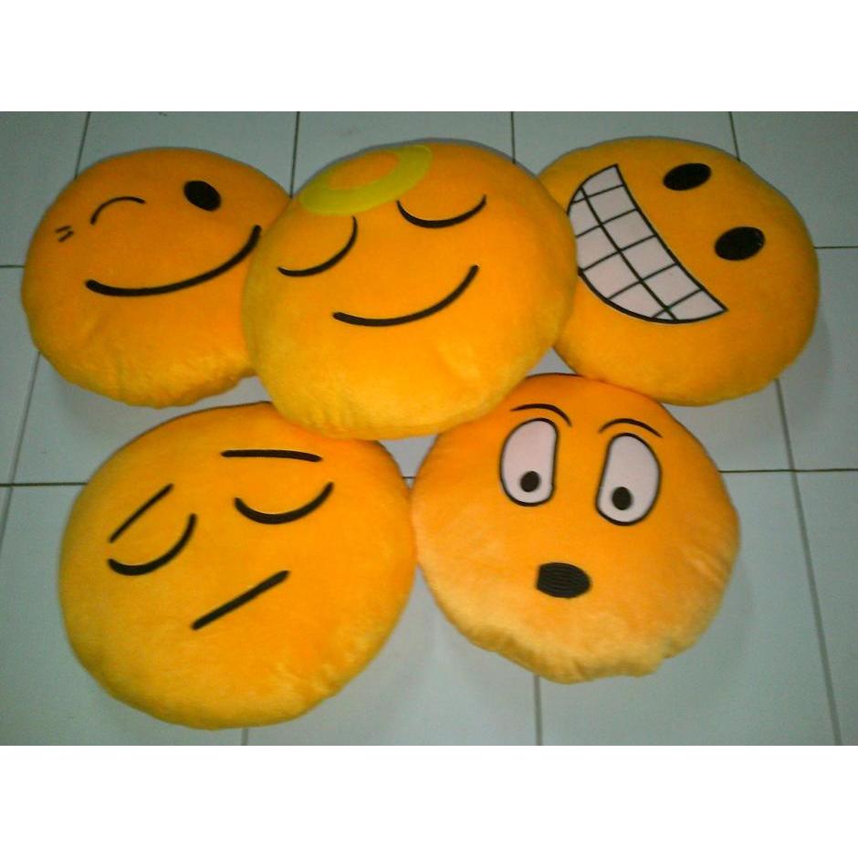 Bantal Emoticon Custom